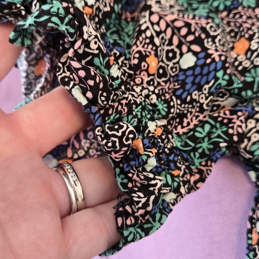 Floral Patterned Dress - Picture 4 of 5